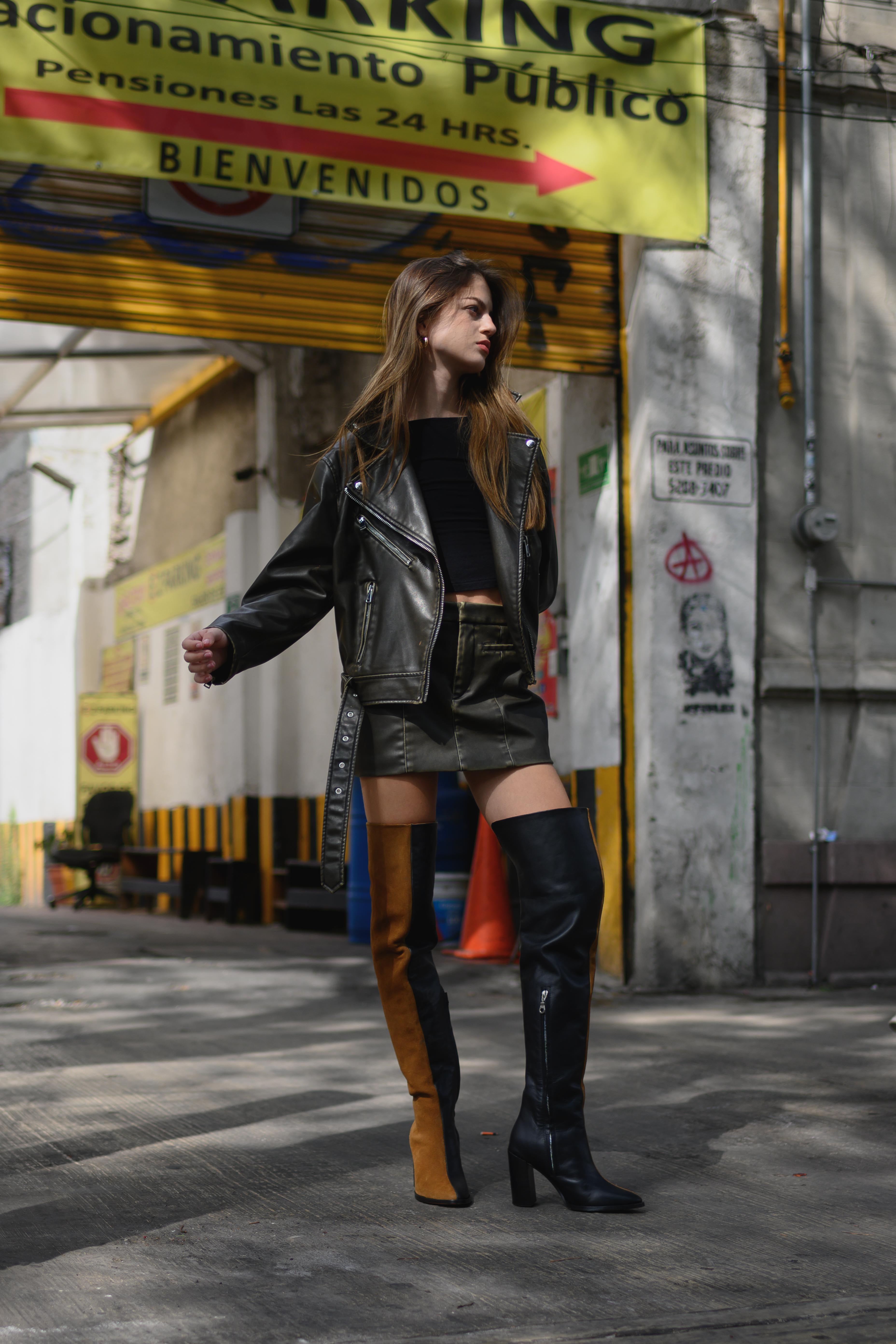 Botas largas botas largas para lugar botas café con negro Botas de piel de León, Guanajuato Botas de piel genuina para mujer Botas de moda hechas en México Botas de piel de moda artesanales Estilos de botas de piel para mujer botas largas botas